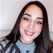 Profesional y Creativa enseña a niños y Adultos!